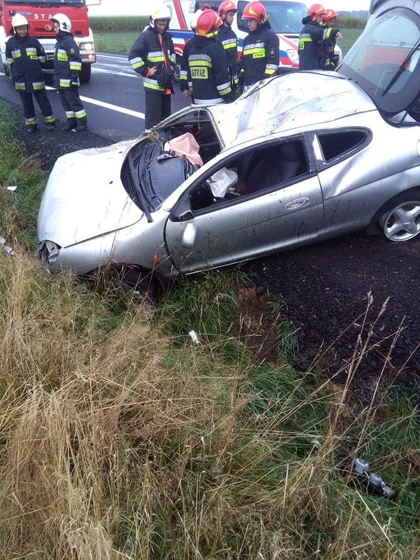 Wypadek DK 30 między Trójcą a Białogórzem