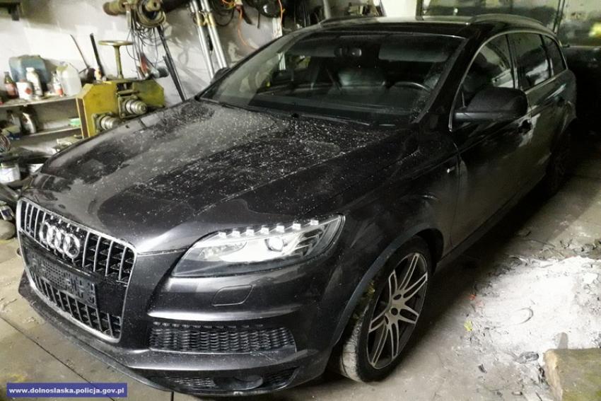 Audi Q7 zostało skradzione na terenie Jeleniej Góry | fot.: KPP Zgorzelec