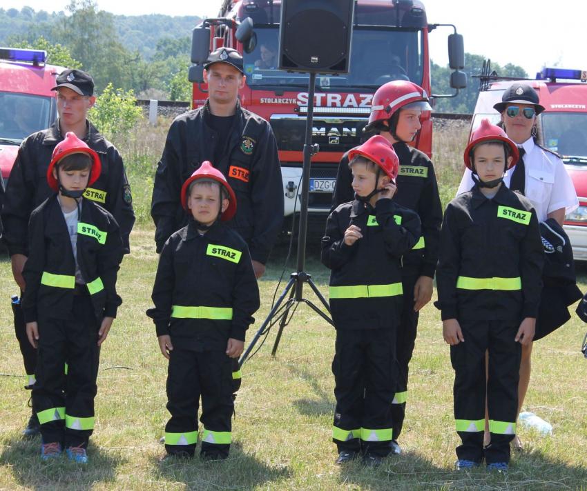 Gminne zawody sportowo-pożarnicze w Radomierzycach - zdjęcie nr 2
