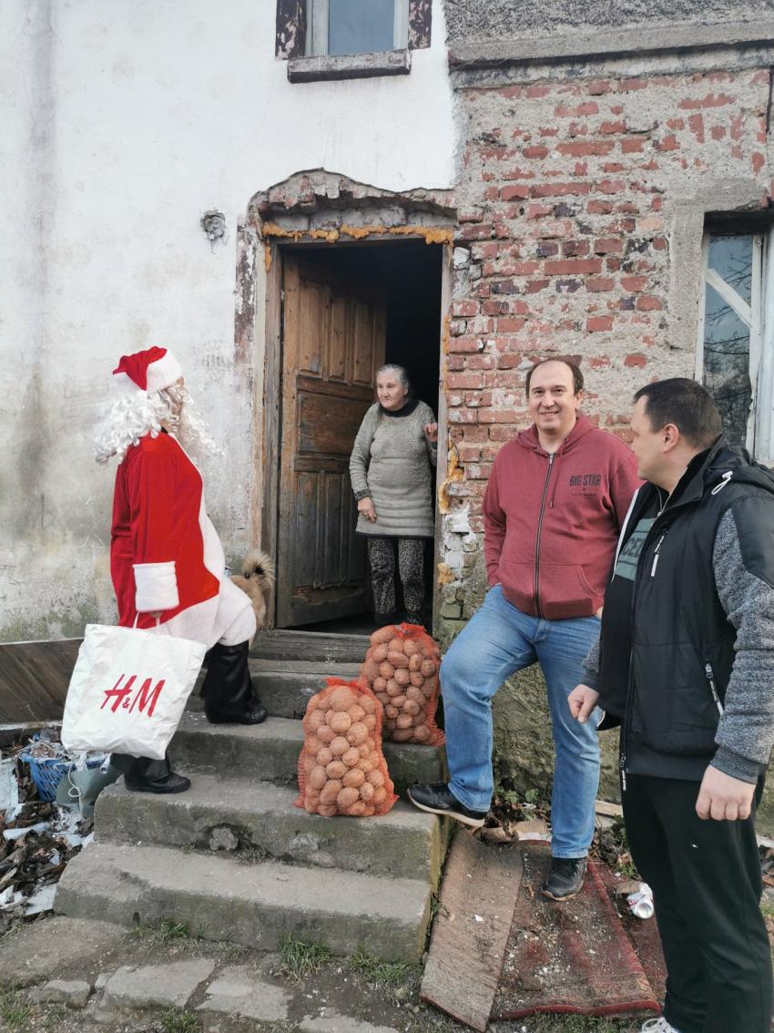 Mikołaj odwiedził gminne miejscowości - zdjęcie nr 13