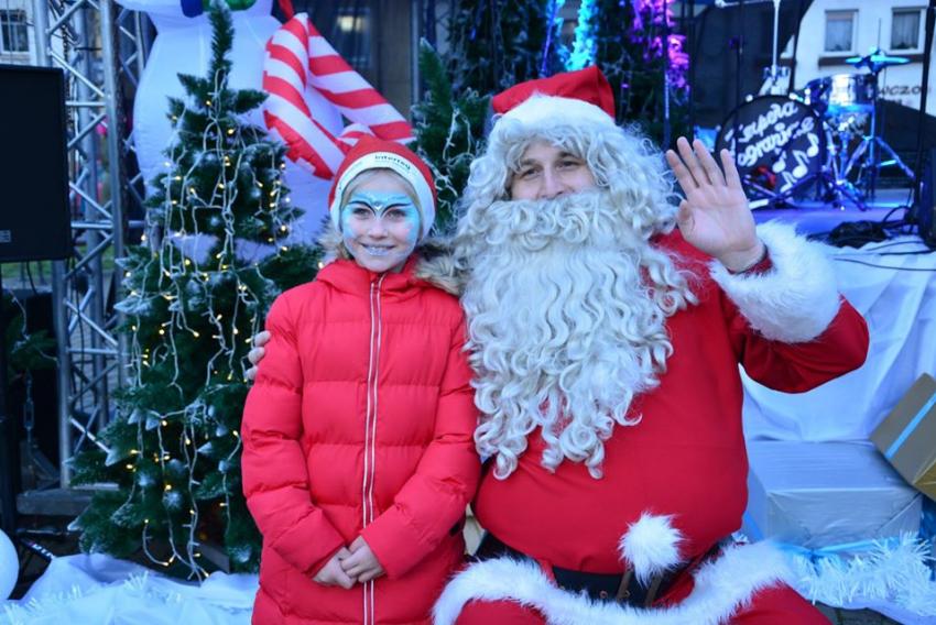 Jarmark Bożonarodzeniowy 2019 w Sulikowie - zdjęcie nr 66