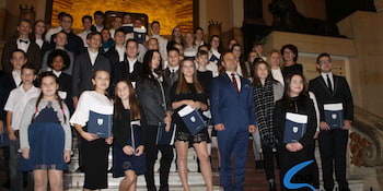Najlepsi uczniowie odebrali stypendia i nagrody burmistrza cz. 1 - zdjęcie nr 48