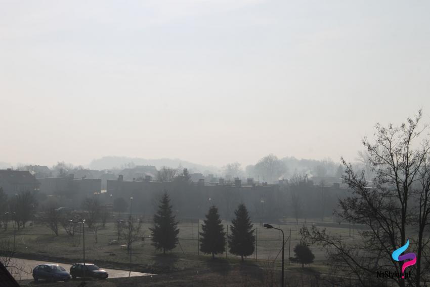 Przekroczenie poziomu dopuszczalnego pyłu zawieszonego PM10.