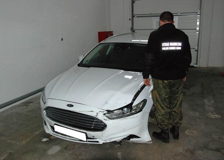 Pogranicznicy po pościgu zatrzymali 29-laka, który ukradł Forda Mondeo na terenie Niemiec | materiały prasowe