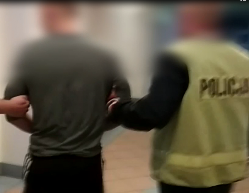 Zatrzymany przez policjantów 42-latek, który uciekł z zakładu karnego / fot. KPP Zgorzelec
