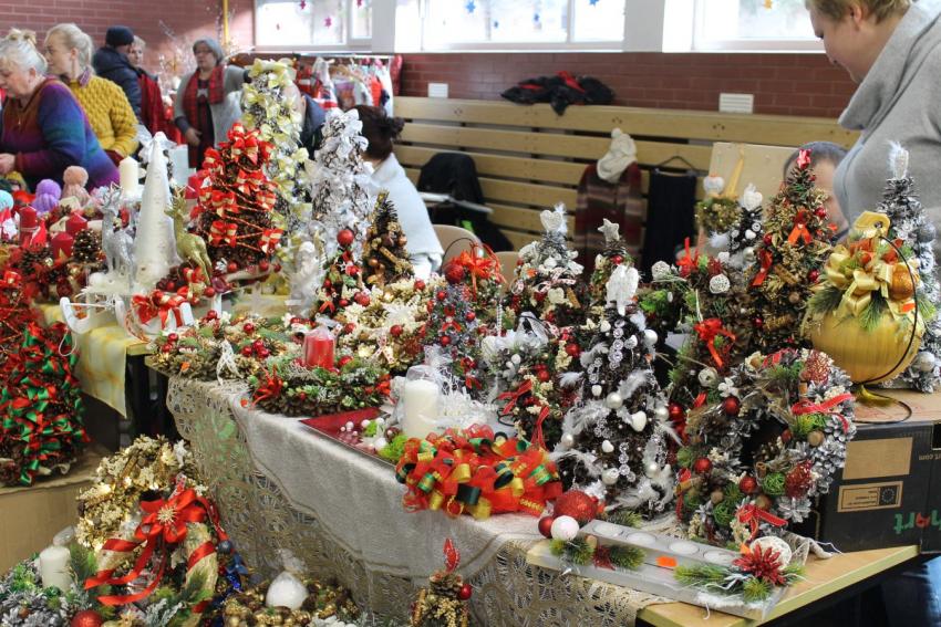 Bożonarodzeniowy Jarmark Rękodzieła w Jerzmankach - zdjęcie nr 25