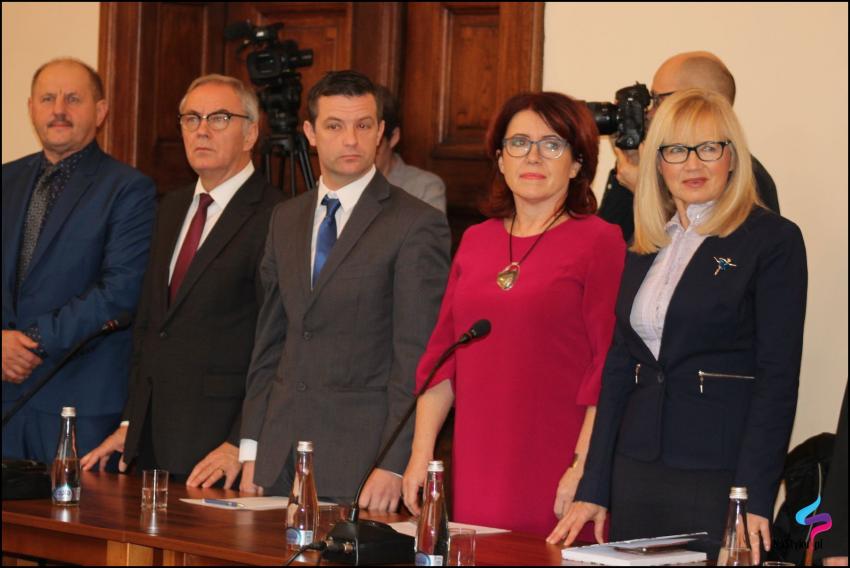Inauguracyjna sesja Rady Miasta Zgorzelec - zdjęcie nr 10