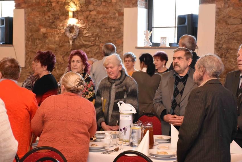 Spotkanie wigilijne dla osób starszych i samotnych w Gminie Zgorzelec - zdjęcie nr 13