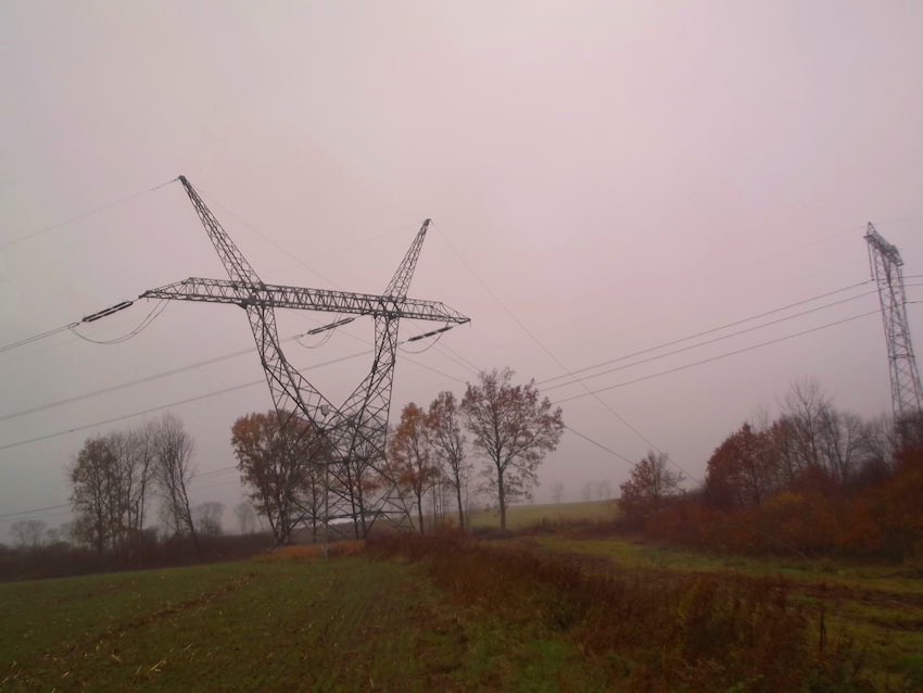 Przebudowa linii 400 kV przy stacji Mikułowa