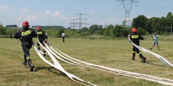Gminne zawody sportowo-pożarnicze w Radomierzycach - zdjęcie nr 55