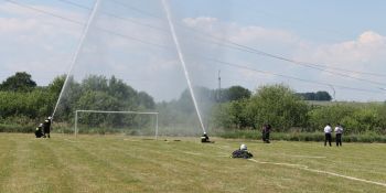 Gminne zawody sportowo-pożarnicze w Radomierzycach - zdjęcie nr 42