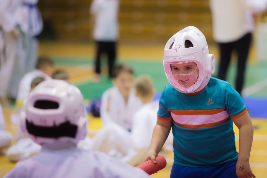 Gwiazdkowy turniej taekwondo - zdjęcie nr 10