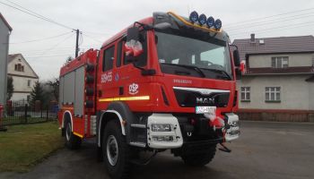 OSP Czerwona Woda otrzymała nowy wóz strażacki | fot.: facebook OSP Czerwona Woda