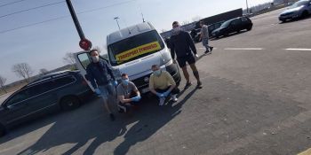 Mieszkańcy Zgorzelca pomagają! Kierowcy, którzy utknęli na autostradzie dziękują! - zdjęcie nr 21