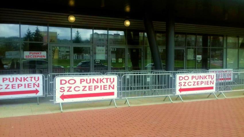 Punkt Szczepień Powszechnych w PGE Turów Arena w Zgorzelcu