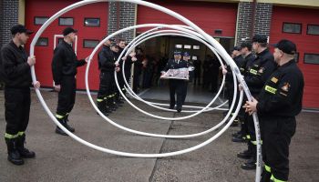 Zgorzelec: Strażacy uroczyście pożegnali kolegów, którzy odeszli na emeryturę