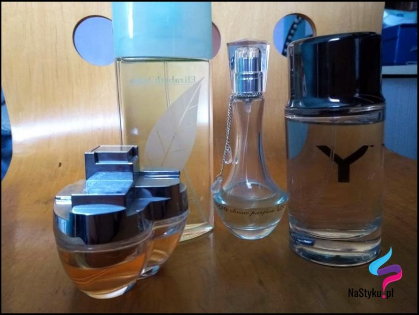 Perfumy / zdjęcie ilustracyjne