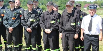 Gminne zawody sportowo-pożarnicze w Radomierzycach - zdjęcie nr 82