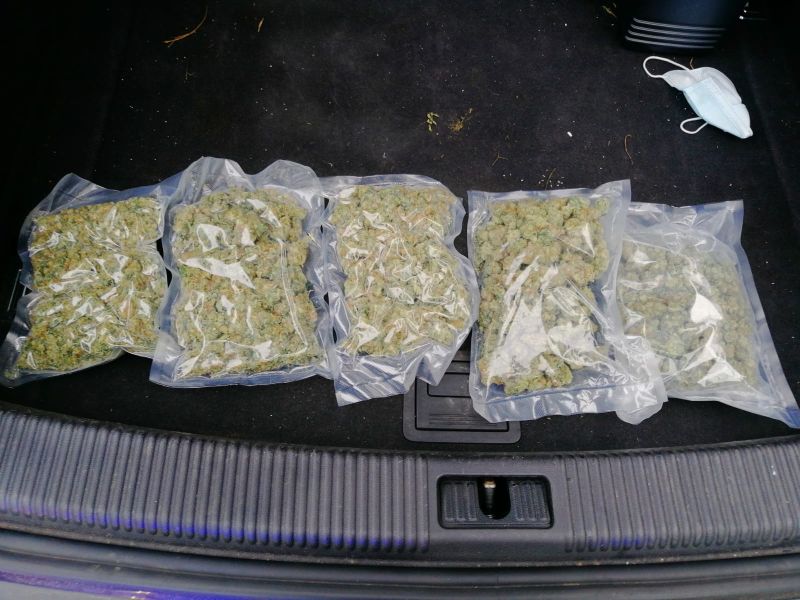 Przewożona w bagażniku marihuana / fot. KPP Zgorzelec
